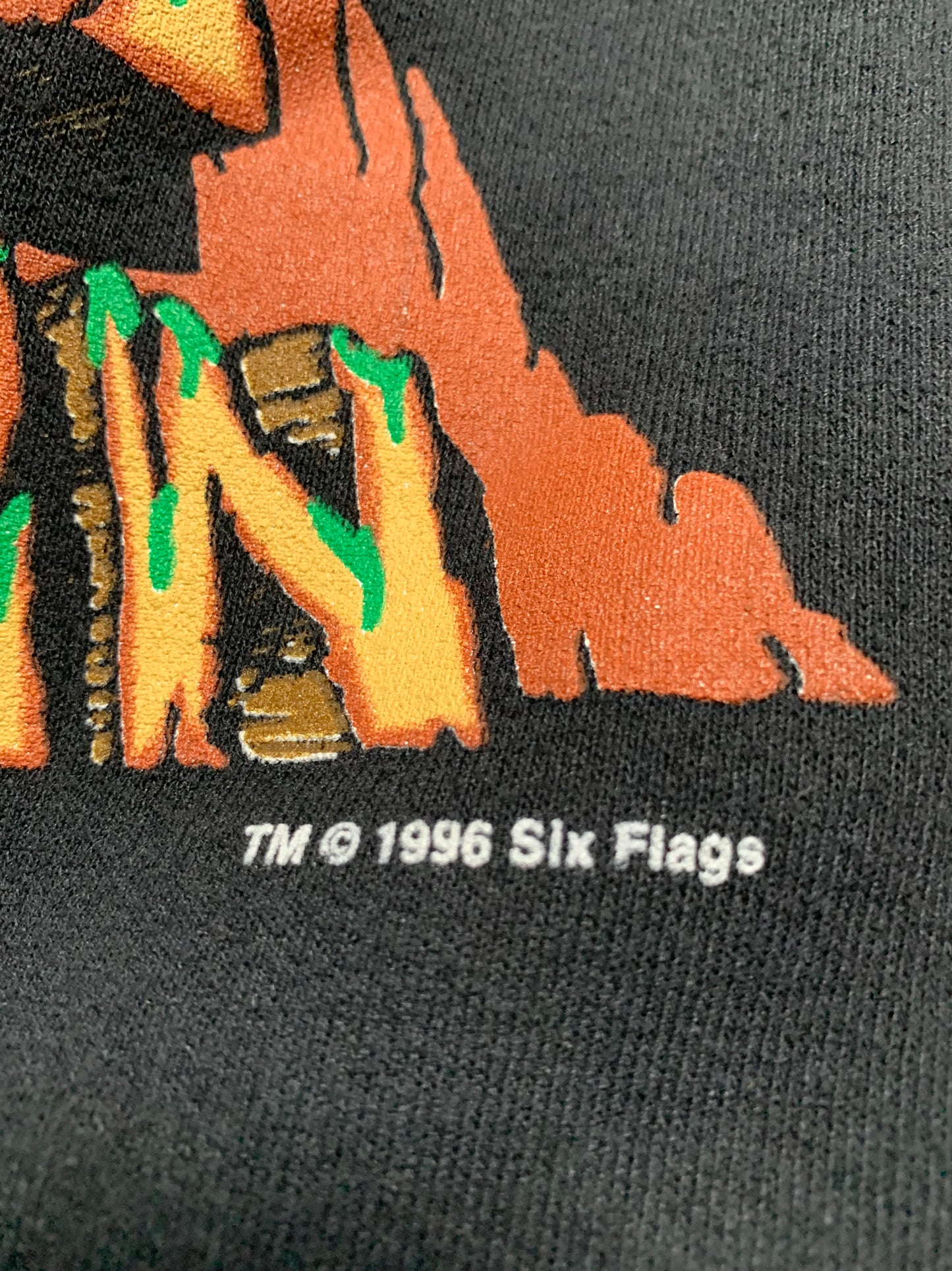 Vintage Six Flags Skull Mountain Crewneck Sweatshirt (XL)