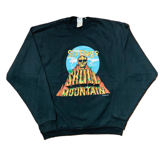 Vintage Six Flags Skull Mountain Crewneck Sweatshirt (XL)